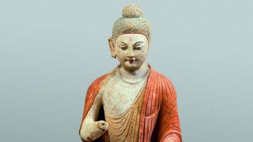 Sitzender Buddha, China 7./8. Jhd. (Staatliche Museen zu Berlin, Museum für Asiatische Kunst, Foto: Jürgen Liepe)